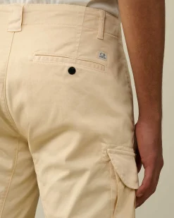 C.P. Company Stretch Sateen Cargo Shorts Pistachio Shell-Beige Outlet