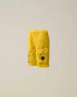 C.P. Company U16 Chrome-R Cargo Shorts Sulphur-Yellow Fashion